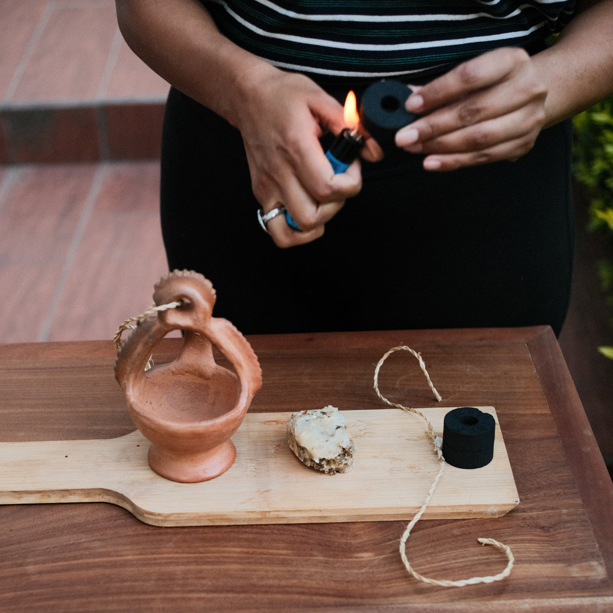 Rax Pom Ceremonial Copal Ritual Kit - Complete Burning Set with Handmade Copalera, Resin, Charcoal & Hemp Cord
